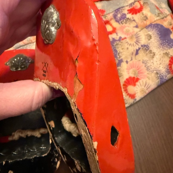 Rare Vintage 1920’s Child’s Kimono and Wooden Sandals - Picture 11 of 14